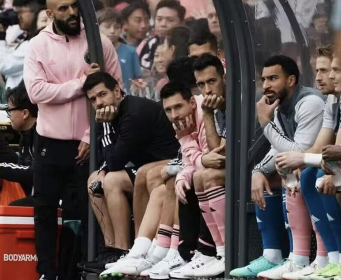 尤文图斯带队取胜!,JackeyLove重要时刻比赛局势复杂引发球迷热议(尤文图斯比赛视频) 尤文图斯带队取胜!,JackeyLove重要时刻比赛局势复杂引发球迷热议(尤文图斯比赛视频)