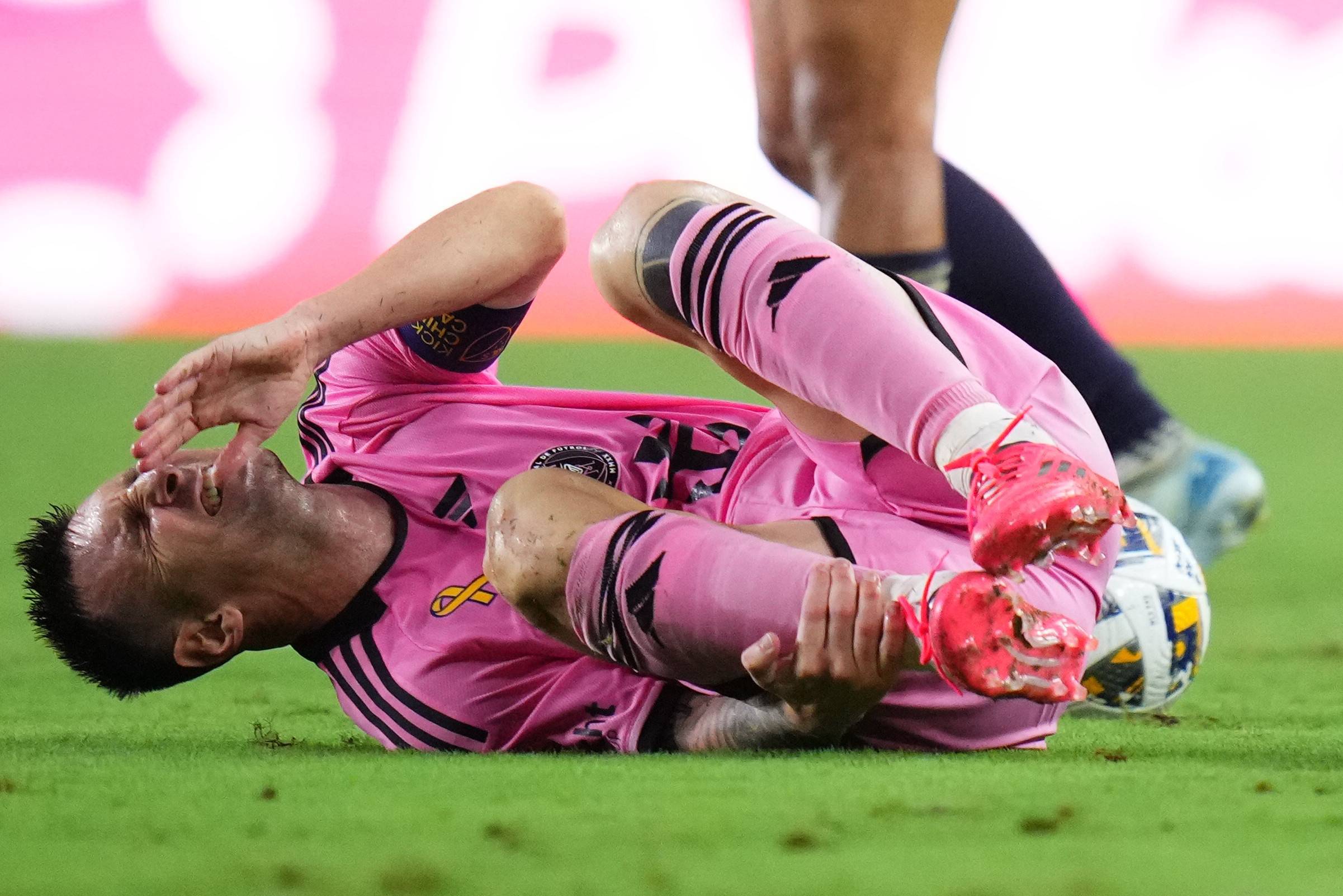 西汉姆发布备战花絮，赛后伤情更新，西甲任务艰巨，赛季目标并未改变的简单介绍